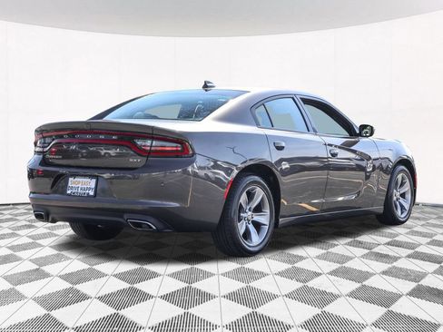 Used 2018 Dodge Charger SXT Plus w/ Driver Convenience Group RWD image 13