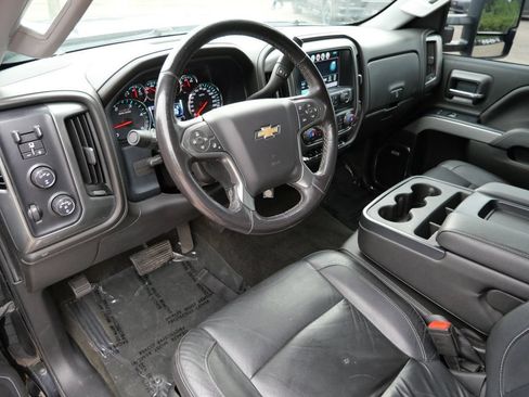 Used 2018 Chevrolet Silverado 2500 LTZ w/ Duramax Plus Package AWD/4WD image 3