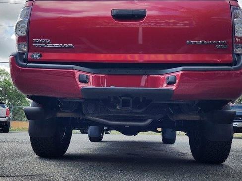 Used 2015 Toyota Tacoma PreRunner w/ TRD Sport Package RWD image 19