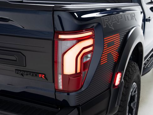 Used 2025 Ford F150 Raptor w/ Equipment Group 803A Raptor R image 21