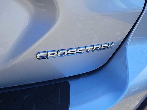 Used 2025 Subaru Crosstrek 2.0i Premium image 12