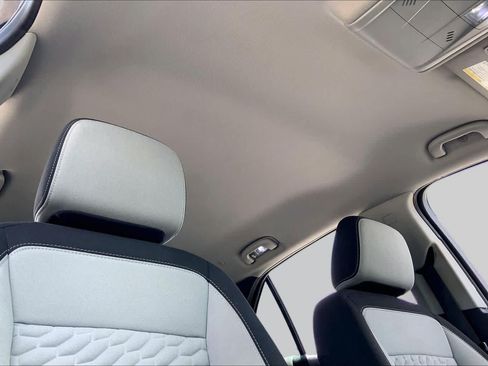 Used 2020 Chevrolet Equinox LS w/ LS Convenience Package FWD image 14