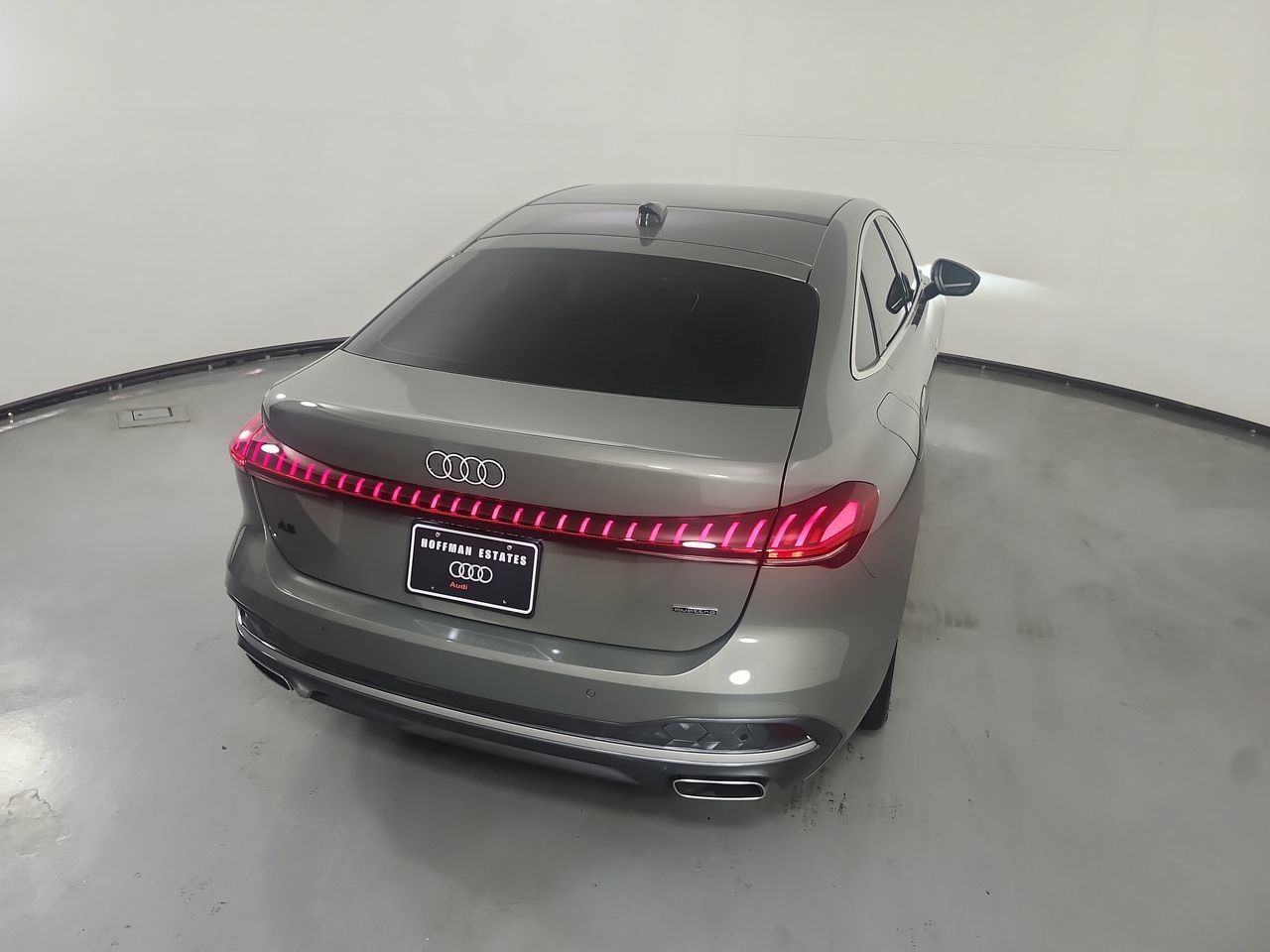 Used 2025 Audi A5 2.0T Premium Plus w/ Premium Plus AWD/4WD image 37