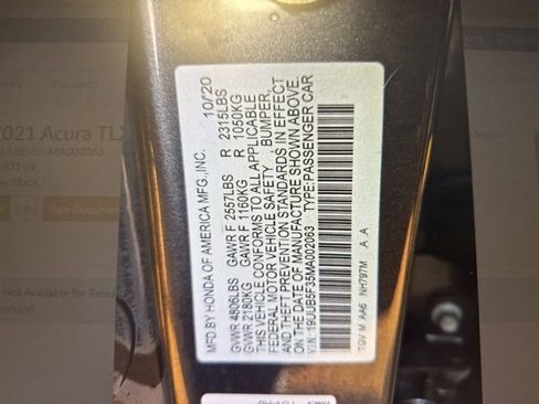 Used 2021 Acura TLX image 9