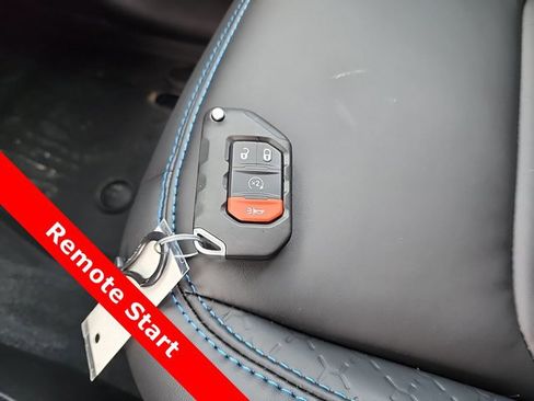 Used 2024 Jeep Wrangler High Altitude image 27