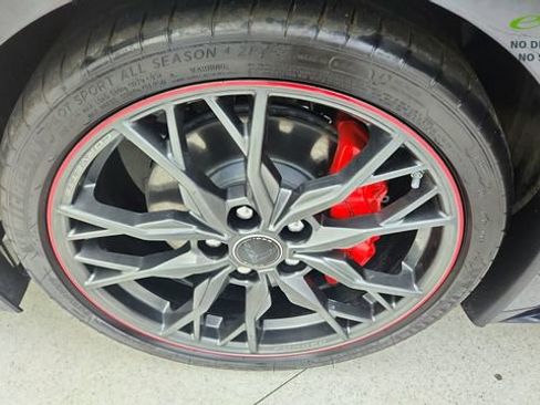 Used 2023 Chevrolet Corvette Stingray Premium Cpe RWD image 46
