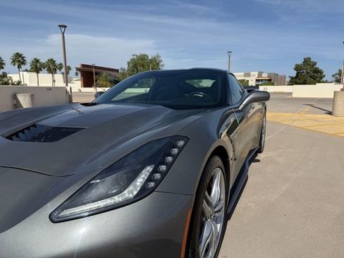 Used 2016 Chevrolet Corvette Stingray Coupe RWD image 10