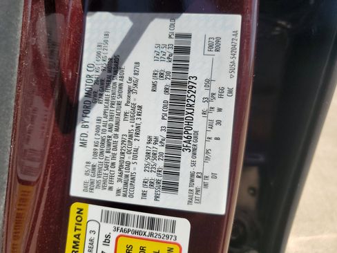 Used 2018 Ford Fusion SE w/ Fusion SE Technology Package FWD image 39