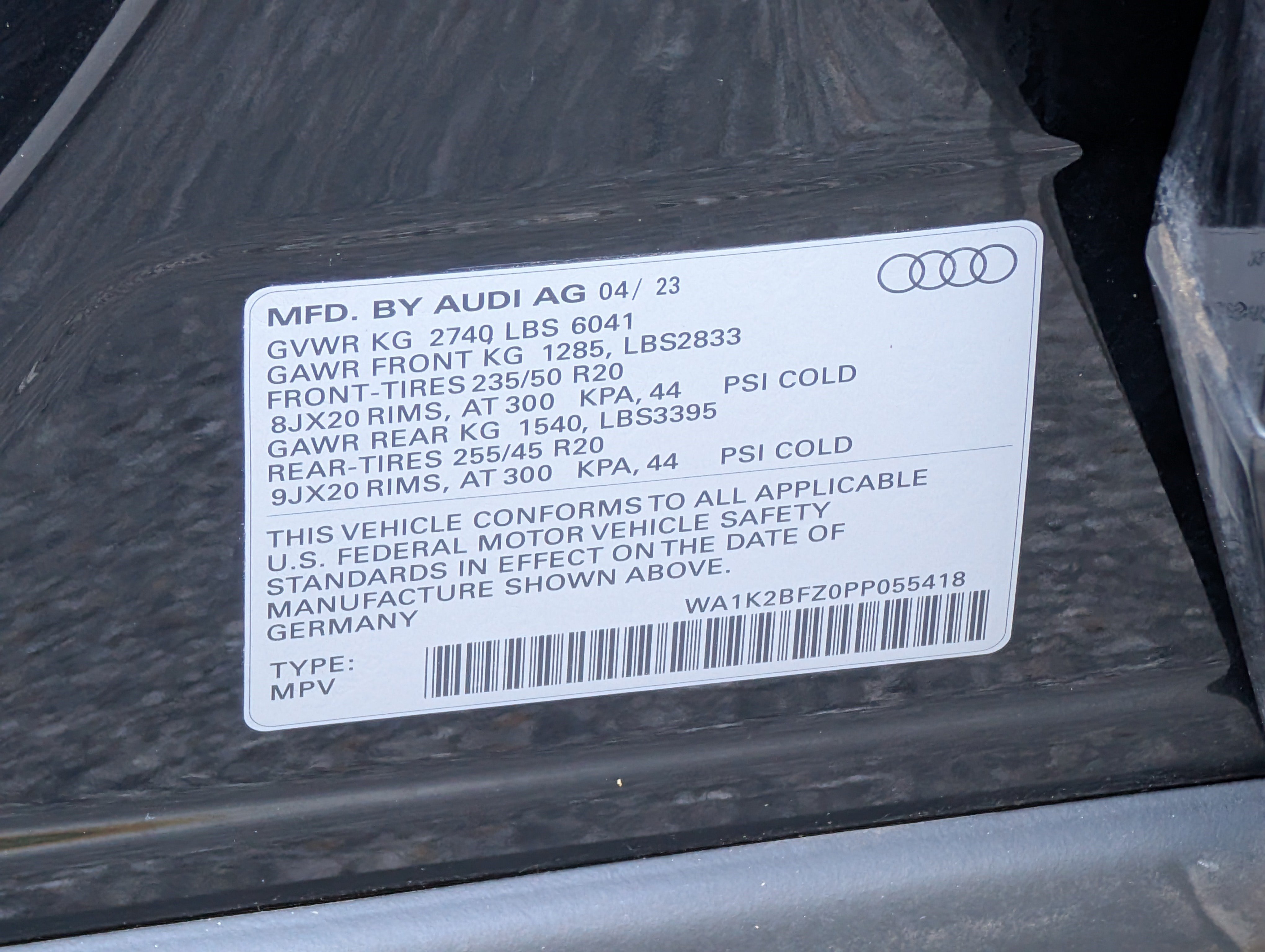 Used 2023 Audi Q4 e-tron Premium w/ Convenience Package AWD/4WD image 37