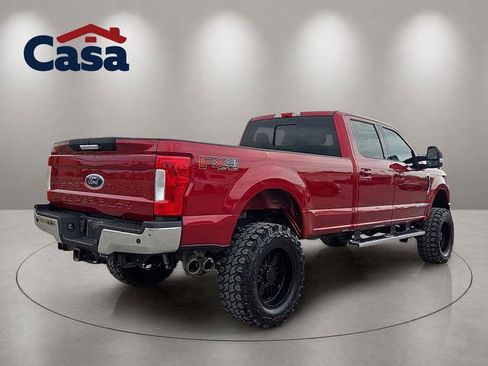 Used 2019 Ford F350 Lariat w/ Lariat Value Package AWD/4WD image 3