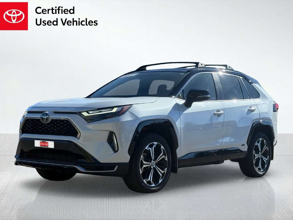 Certified 2025 Toyota RAV4 XSE w/ Weather Package AWD/4WD image 2