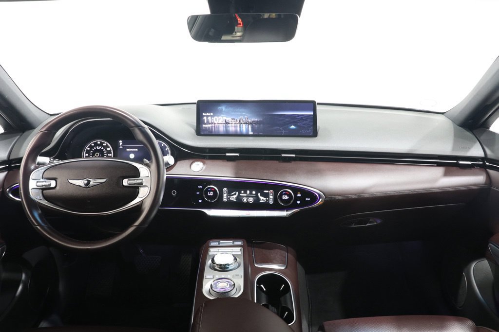 Used 2022 Genesis GV70 2.5T w/ Advanced Package AWD/4WD image 15