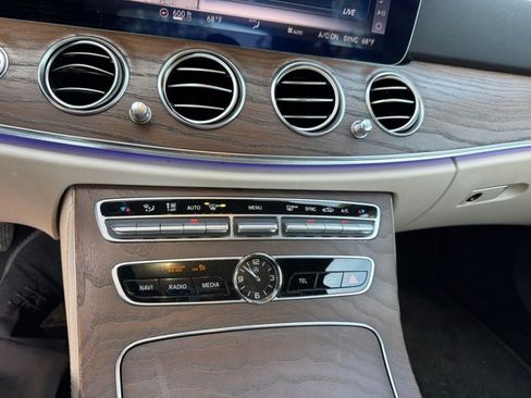 Used 2020 Mercedes-Benz E 450 4MATIC Sedan image 16