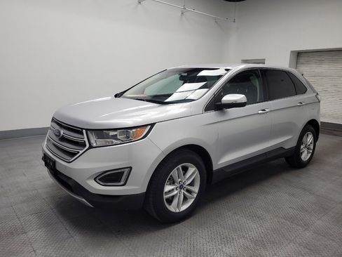 Used 2018 Ford Edge SEL w/ Equipment Group 201A FWD image 2