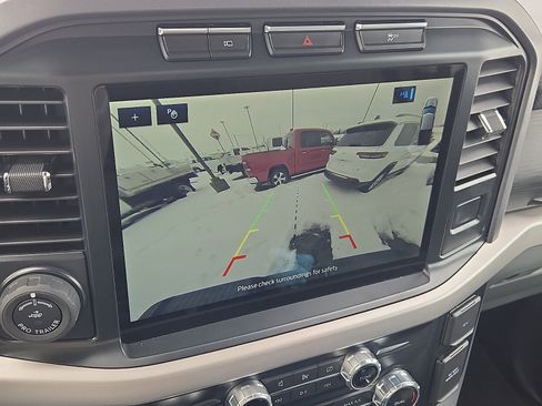 Used 2022 Ford F150 XLT w/ Equipment Group 302A High image 15