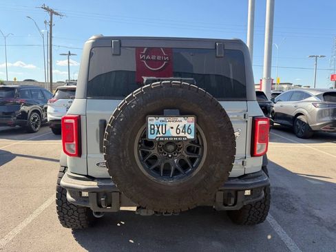 Used 2024 Ford Bronco Black Diamond AWD/4WD image 4