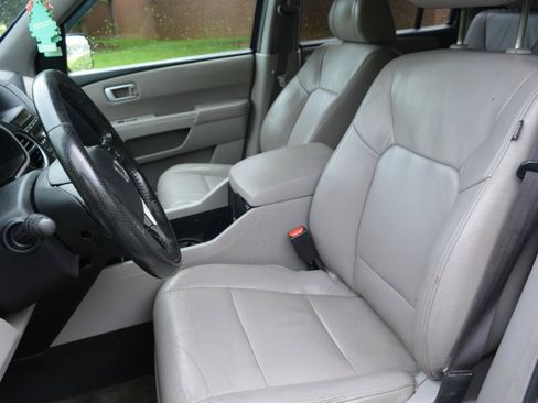 Used 2015 Honda Pilot EX-L image 11