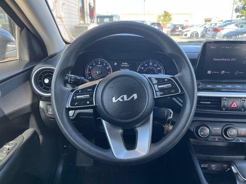 Used 2024 Kia Forte LXS FWD image 31