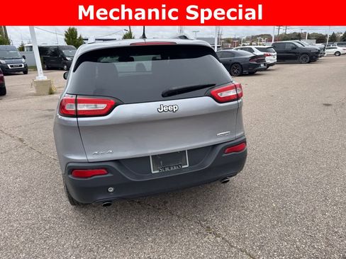 Used 2014 Jeep Cherokee Latitude image 18