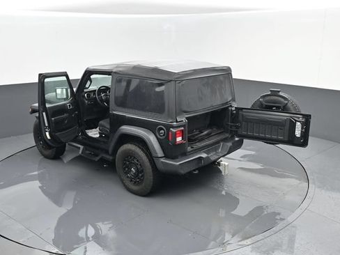 Used 2021 Jeep Wrangler Sport AWD/4WD image 23