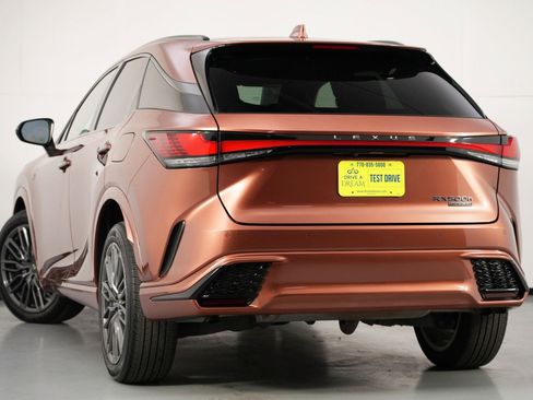 Used 2023 Lexus RX 500h F Sport image 6