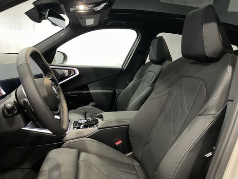 New 2026 BMW X3 xDrive30i w/ Premium Package AWD/4WD image 8