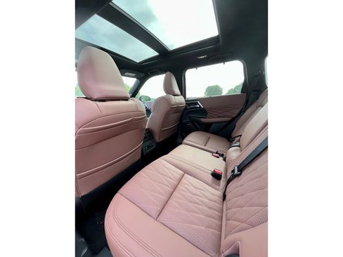 New 2026 Mitsubishi Outlander SEL FWD image 17