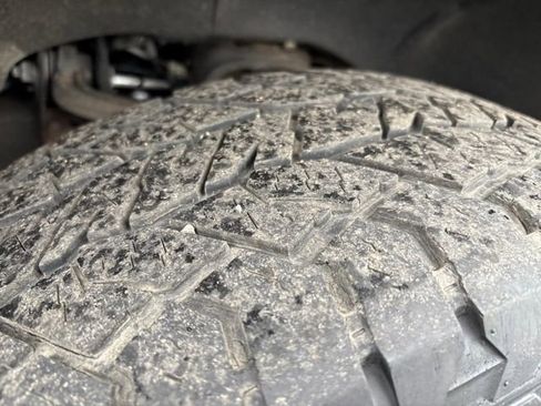 Used 2020 Chevrolet Silverado 3500 High Country image 24