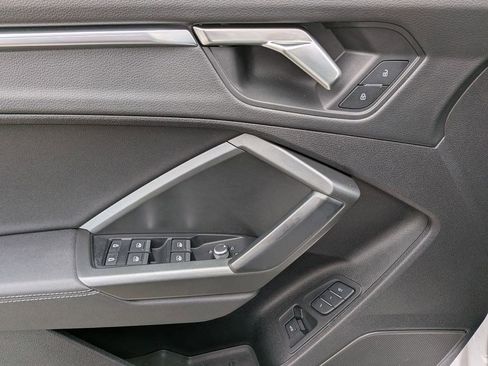 Certified 2023 Audi Q3 2.0T Premium Plus w/ Premium Plus Package image 10