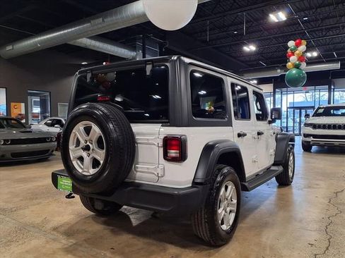 Used 2018 Jeep Wrangler Unlimited Sport S image 7