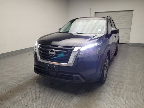 Used 2023 Nissan Pathfinder SV FWD image 15