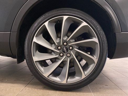 Used 2023 Lincoln Nautilus Reserve w/ Equipment Group 201A AWD/4WD image 24