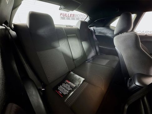 Used 2022 Dodge Challenger R/T image 24