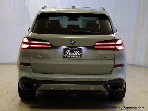 New 2026 BMW X5 xDrive50e w/ M Sport Package image 7