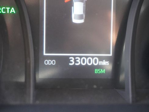 Certified 2022 Toyota Camry SE w/ Convenience Package FWD image 9
