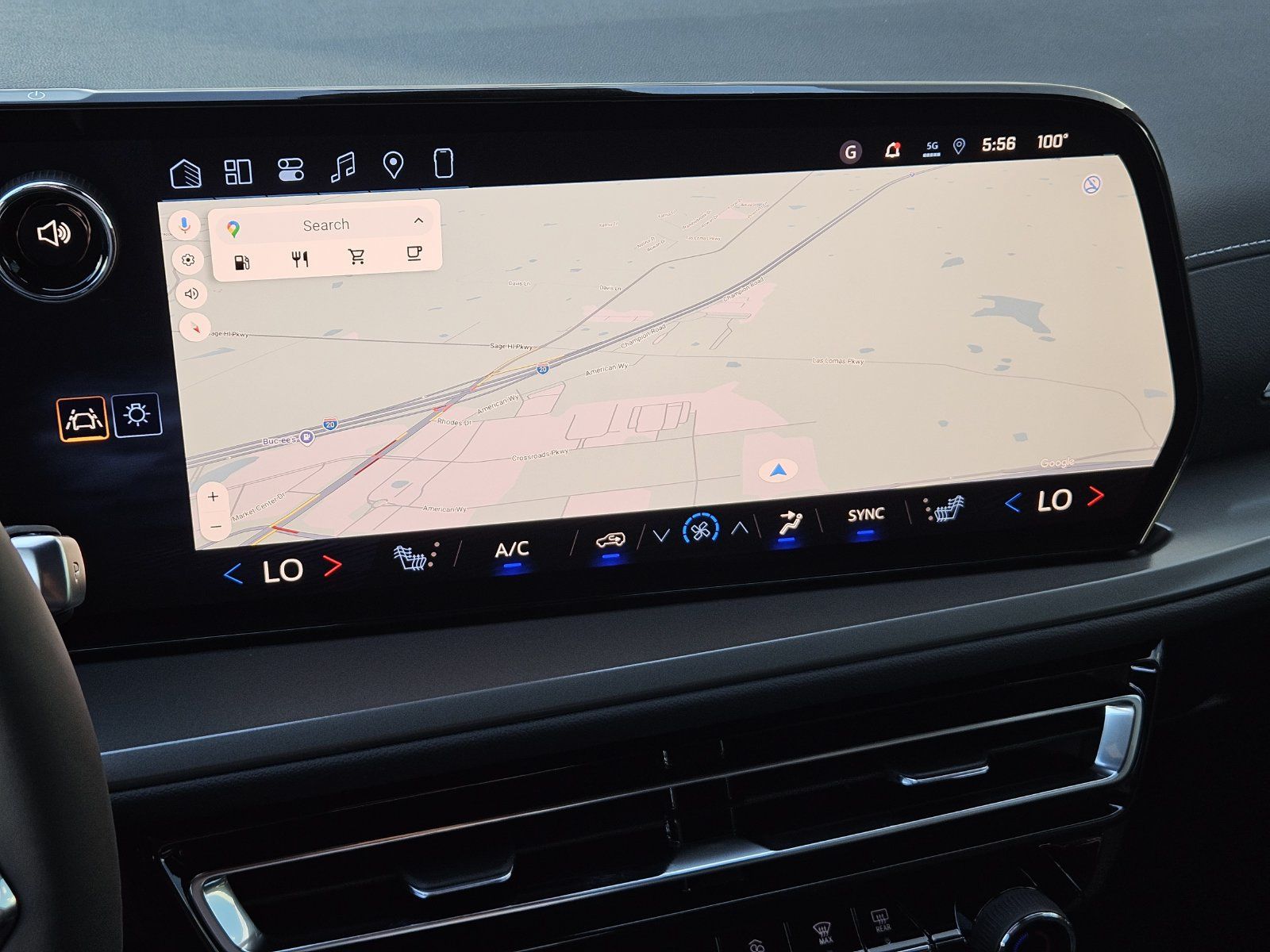 New 2027 Chevrolet Traverse LT FWD image 18