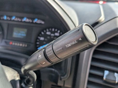 Used 2019 Ford F550 2WD Regular Cab Super Duty image 25