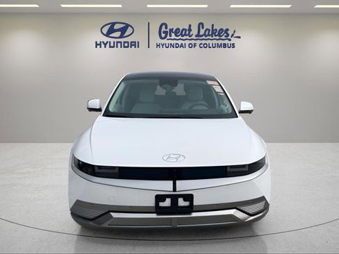 Used 2023 Hyundai Ioniq 5 Limited image 2