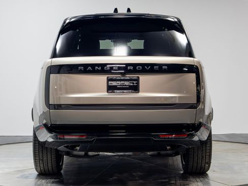 Used 2025 Land Rover Range Rover SE AWD/4WD image 48