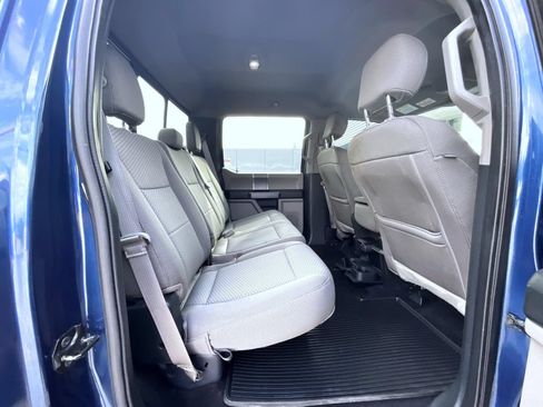 Used 2019 Ford F150 XLT w/ Equipment Group 302A Luxury AWD/4WD image 21