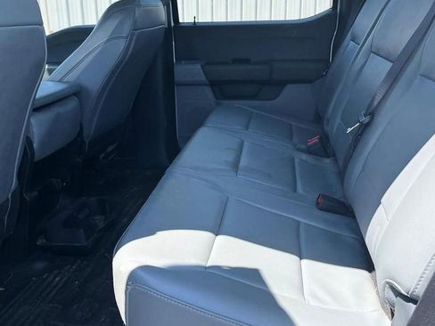 Used 2023 Ford F250 XL AWD/4WD image 11