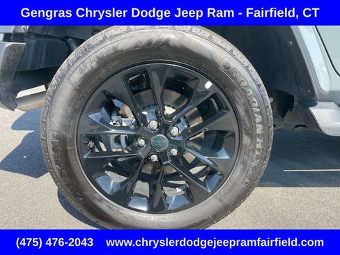 Certified 2025 Jeep Wrangler Unlimited Sahara AWD/4WD image 10