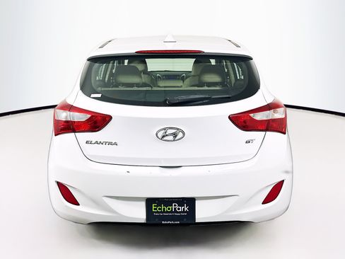 Used 2013 Hyundai Elantra GT FWD image 7
