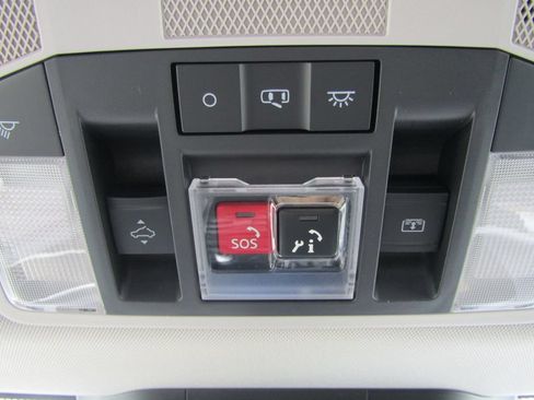 Used 2026 Mitsubishi Eclipse Cross AWD image 31