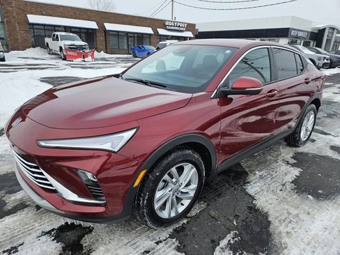 Certified 2024 Buick Envista Preferred w/ Convenience I Package image 3