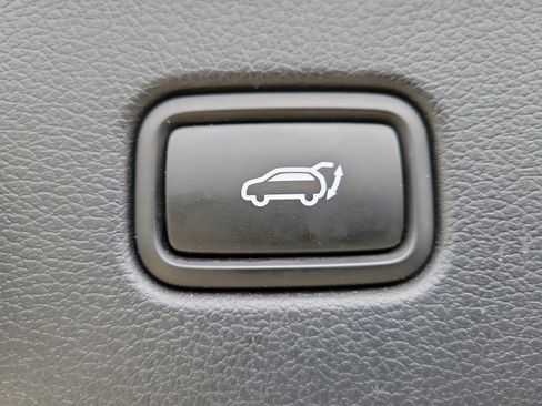 Used 2020 Hyundai Palisade Limited image 10