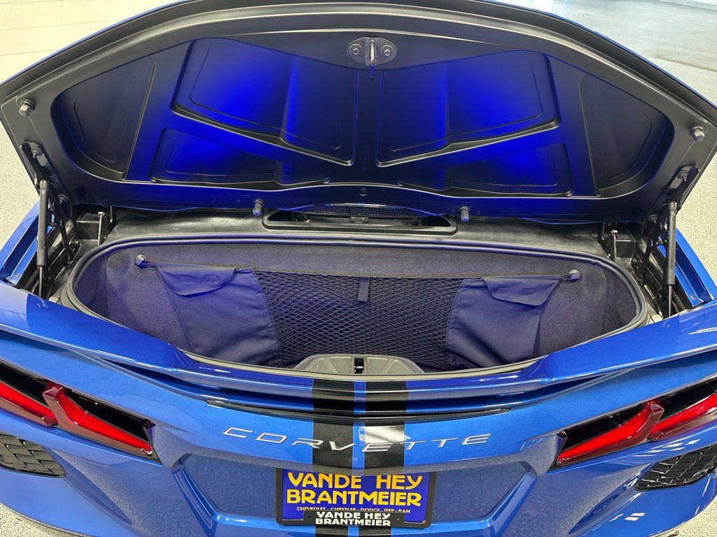 Used 2020 Chevrolet Corvette Stingray Preferred Conv w/ 2LT Preferred Equipment Group RWD image 68