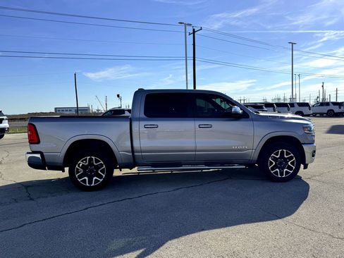 Used 2025 RAM 1500 Laramie image 6