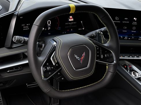New 2026 Chevrolet Corvette Stingray Premium Conv w/ Z51 Performance Package RWD image 18