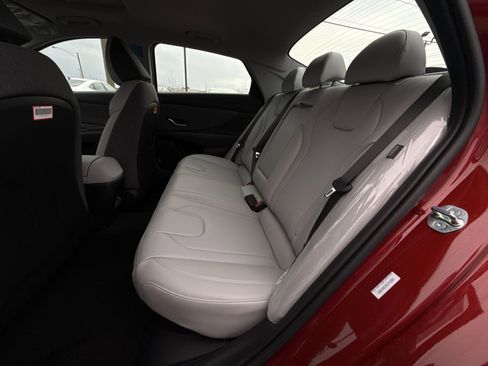 New 2026 Hyundai Elantra Limited image 25